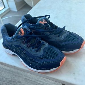 Like New ASICS Running Shoes